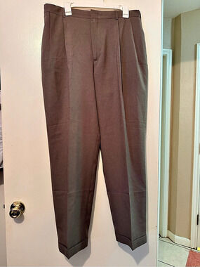 slates Straight Leg Men’s dress pants in Brown